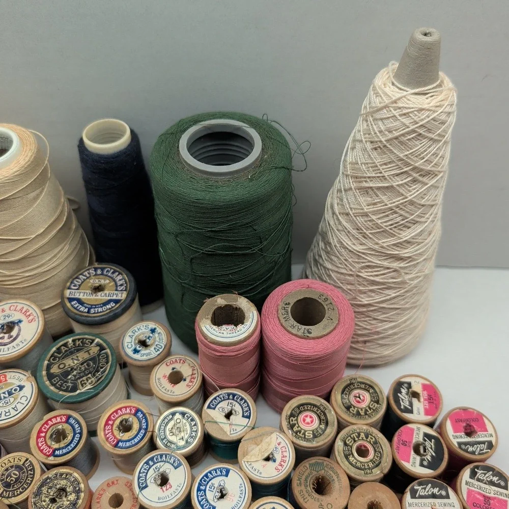 Vintage Sewing Thread Lot Coats & Clark Star Talon Wood Spools Cones Mixed Color